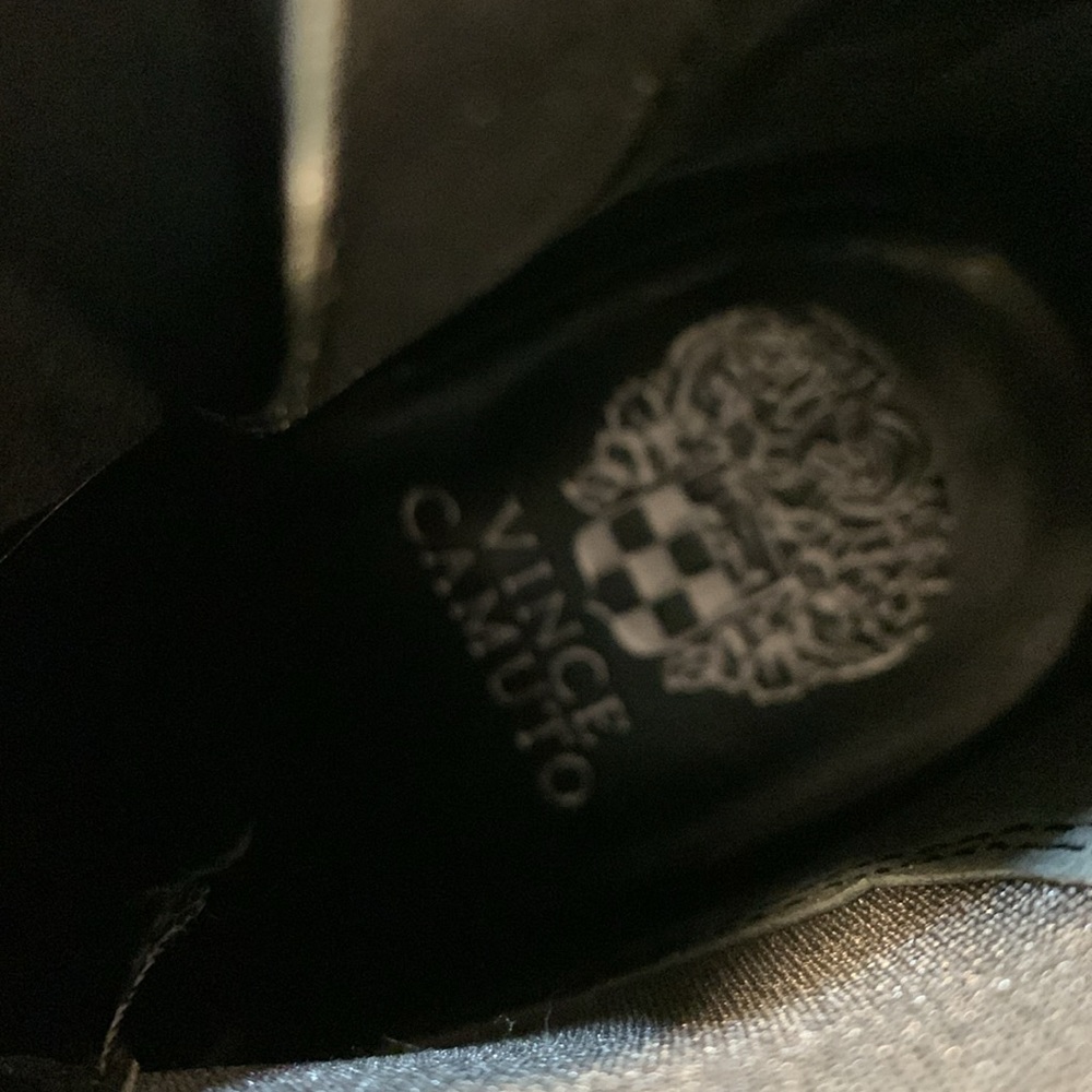 Vince Camuto Dustelie boot size 8.5 - Picture 8 of 9